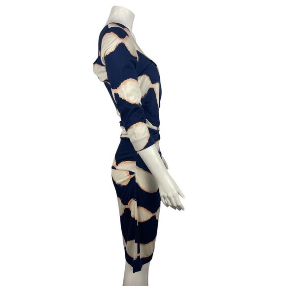Diane Von Furstenberg Bentley Dress Size 8 100% Silk 3/4 Sleeve Faux Wrap - Picture 2 of 7